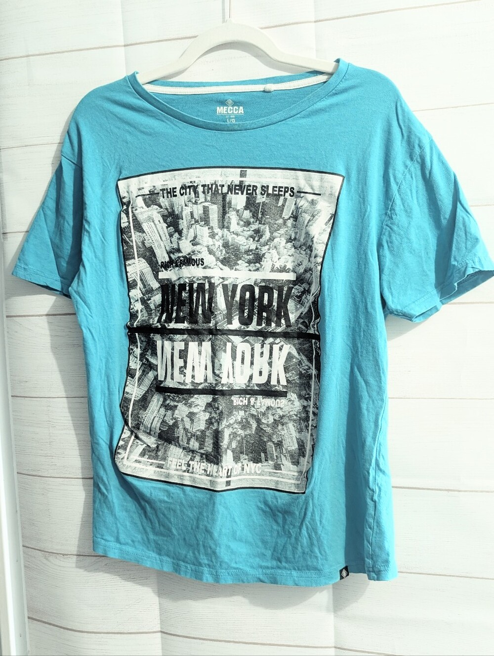 Vintage 90s Retro Mecca Teal Graphic City T-Shirt Size Large